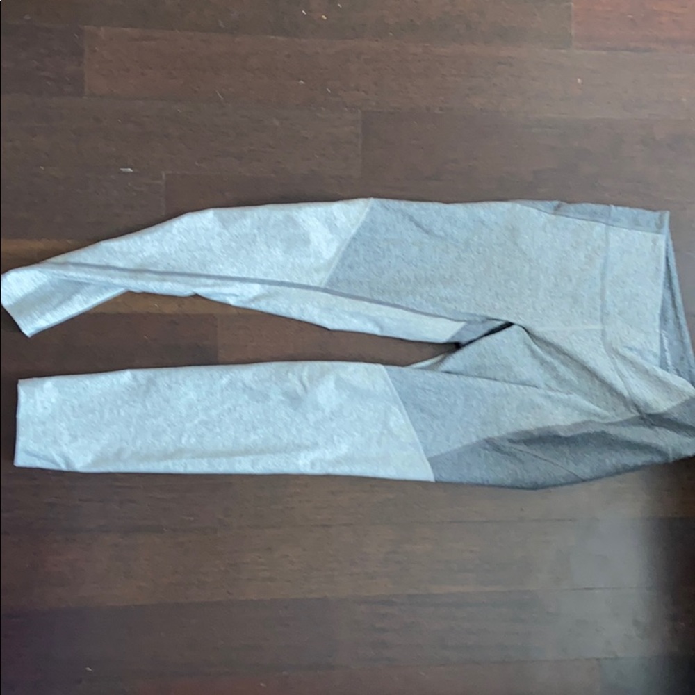 OV tricolor compression leggings